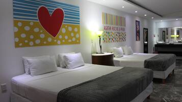 Design Room (2 King Beds) | Down duvets, desk, blackout curtains, free WiFi