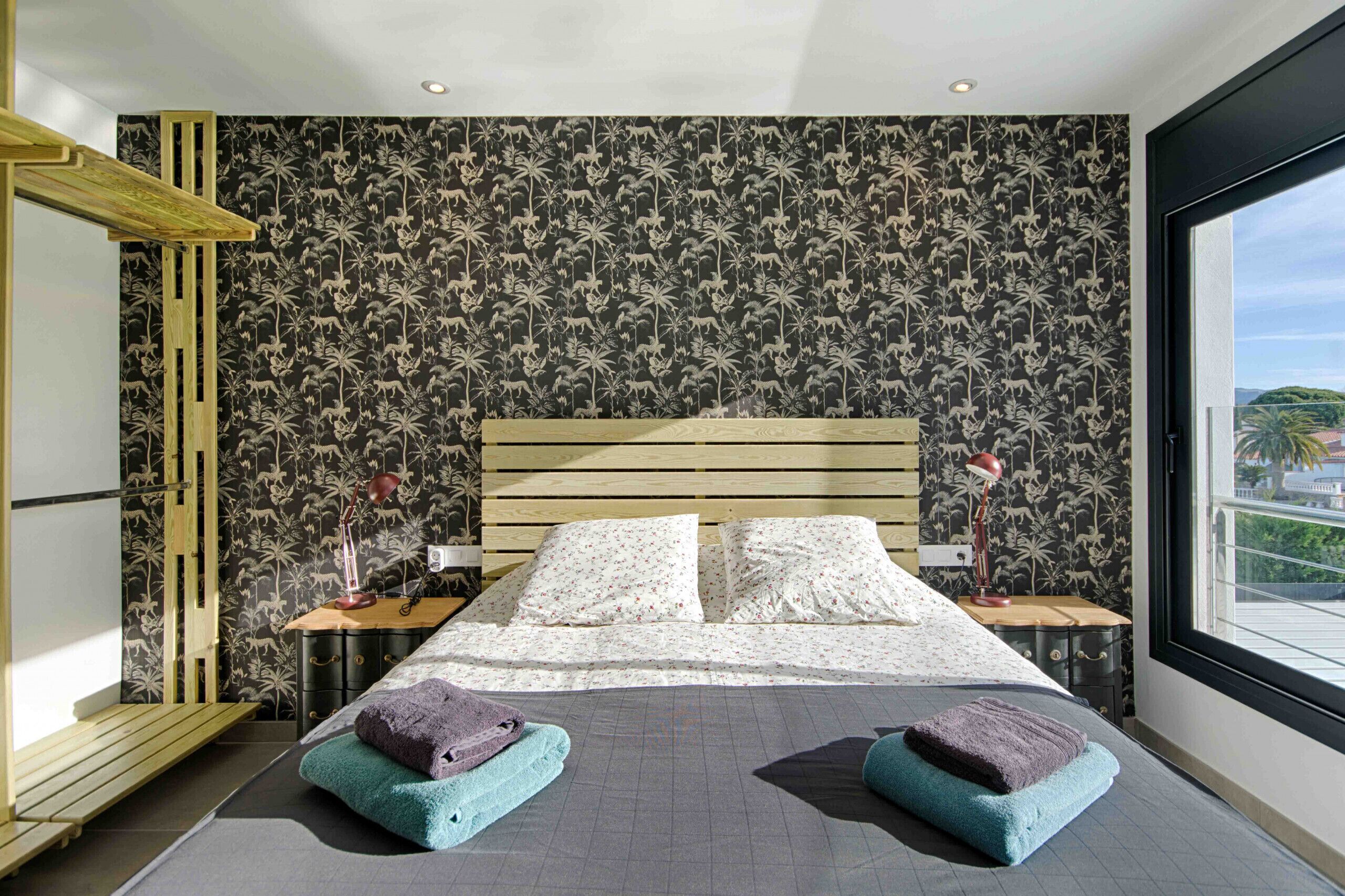 4 sovrum, värdeförvaringsskåp på rummet och strykjärn/strykbräda