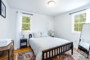 3 間睡房、熨斗/熨衫板、Wi-Fi、床單