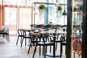 Uitgebreid ontbijt inbegrepen