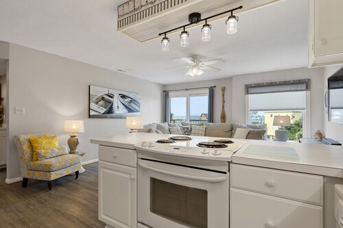  "Rest Ashored"  just steps from the ocean!