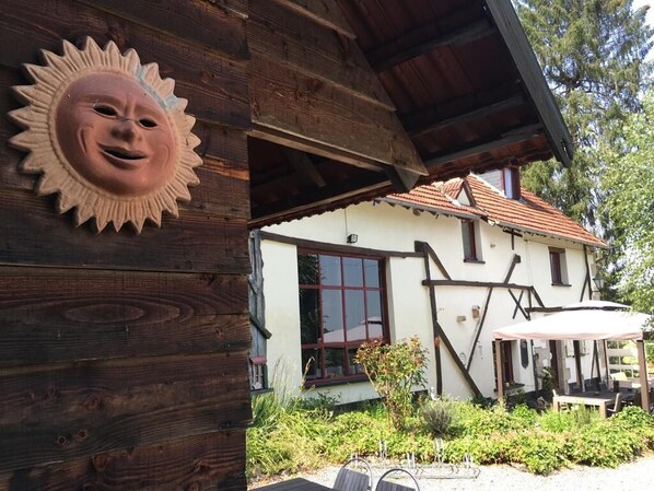 Property grounds - Discover the charms of the French countryside - eco & rural tourism (Saint-Dizier-Masbaraud)