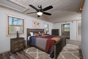 5 bedrooms, WiFi, bed sheets