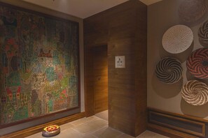 Interior - Taj Chia Kutir Resort & Spa (Kurseong)