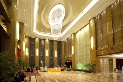 Zhongwei International Holiday Hotel