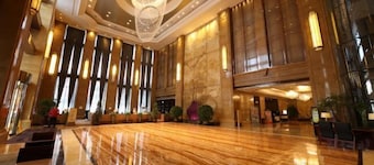 Zhongwei International Holiday Hotel