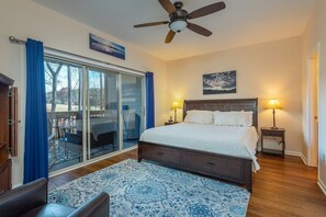 2 عدّة غرف نوم ومكواة/لوح كي وخدمة الإنترنت وملاءات أسرّة