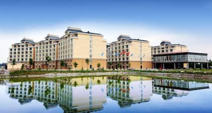 Baoshi International Hotel