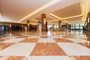 Lobby - Baoshi International Hotel (Antu)