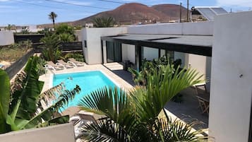 AuĂenpool, beheizter Pool