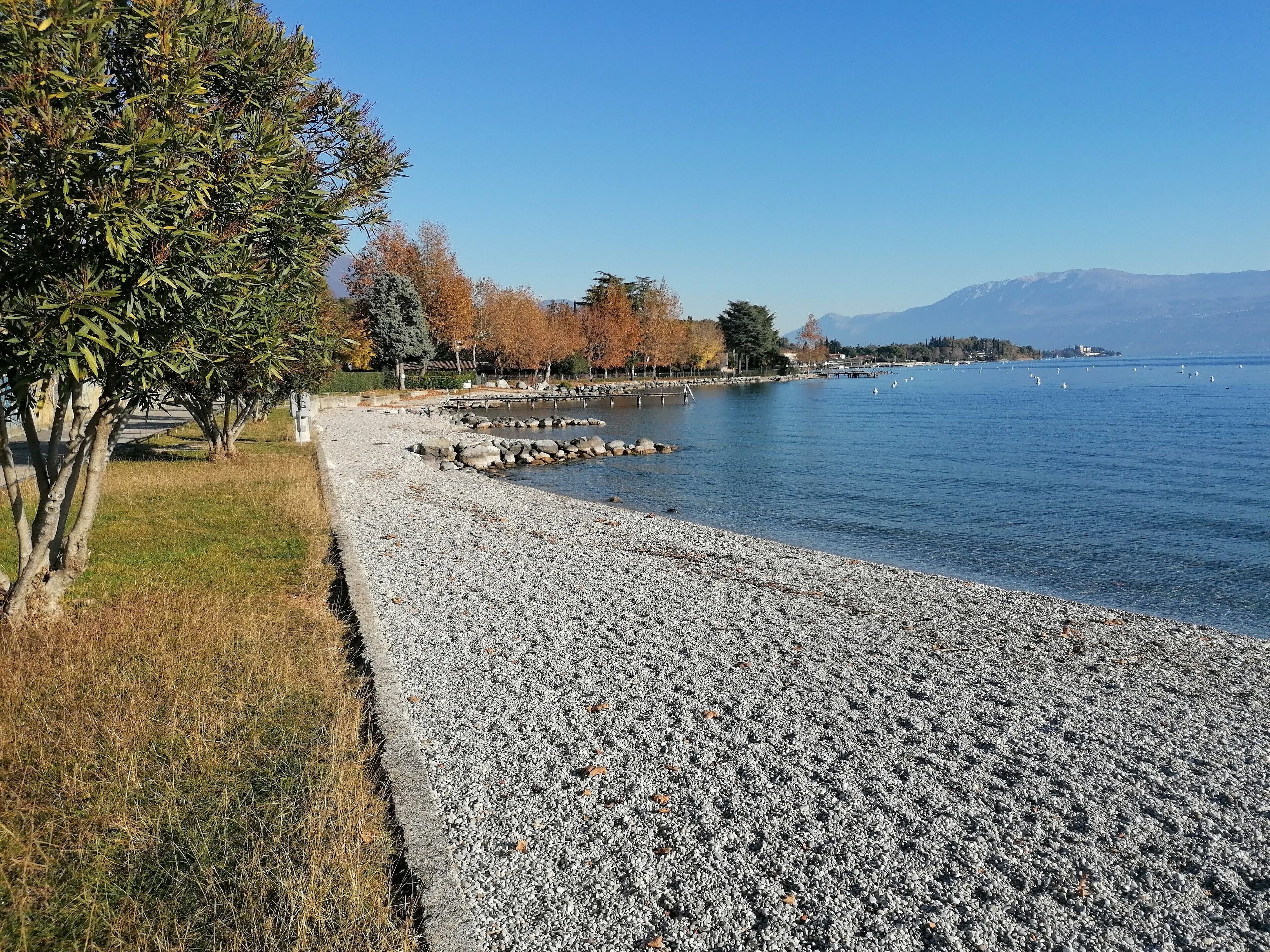 Beach nearby, sun loungers