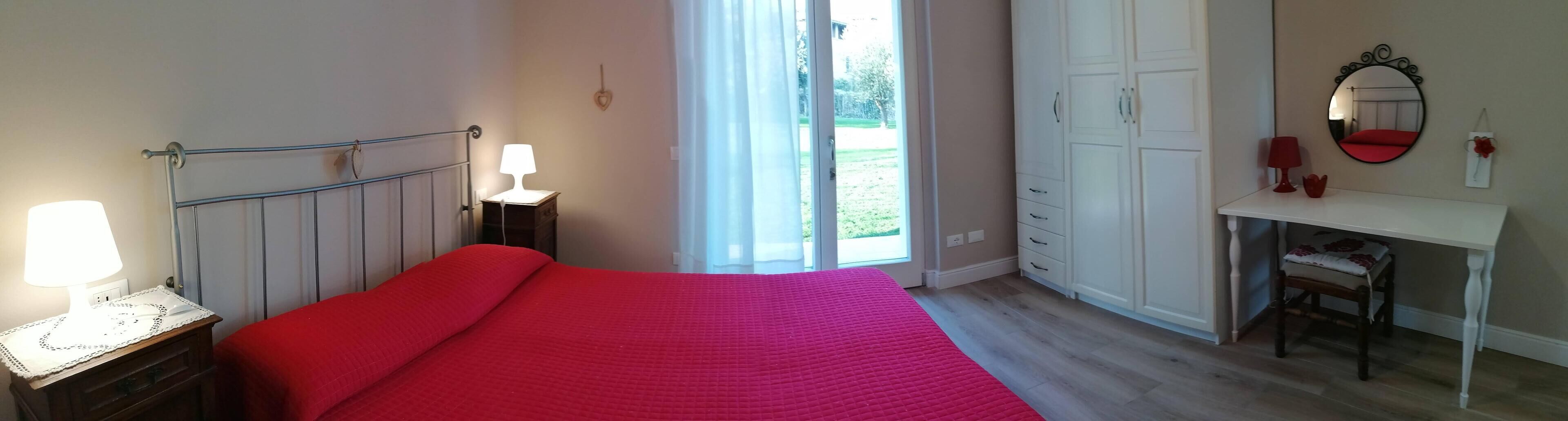 2 Schlafzimmer, Schreibtisch, Bügeleisen/Bügelbrett, kostenloses WLAN