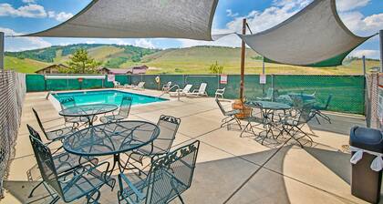 Spectacular Mountain Condo + Loft w/Private Hot Tub, Free WiFi, Shared Pool, W/D