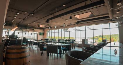 Holiday Inn Cookeville by IHG