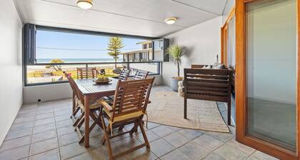 Fully equipped for beach life & comes well-appointed w/ a light airy open design