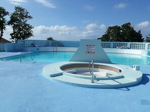 Outdoor pool - Town House with full ocean view.   (Negril)