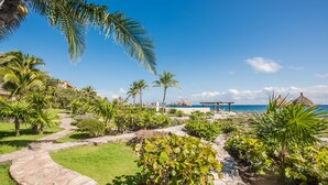 Unclassified image, 3 of 71, button - Penthouse Xcaret Puerto Aventuras (Puerto Aventuras)