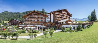 Suite Chaleureuse avec Terrasse Privée