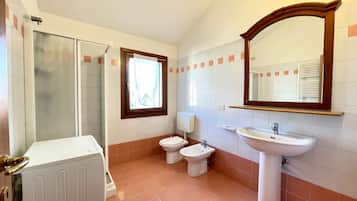Shower, bidet
