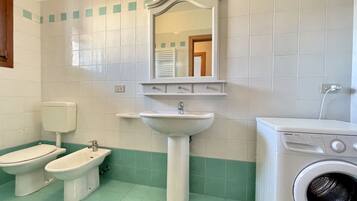 Doccia, bidet