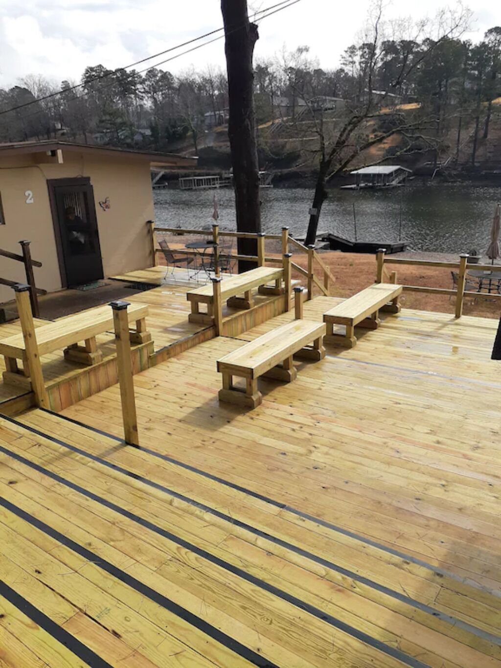 屋外ダイニングエリア