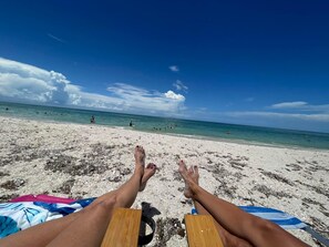 Beach nearby, sun loungers, beach towels