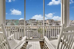 Interior - Doin` Time by Brunswick Vacation Rentals w/ Dock (Ocean Isle Beach)