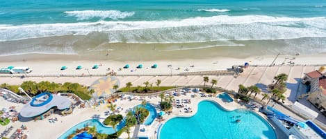 Inomhuspool och uppvärmd pool