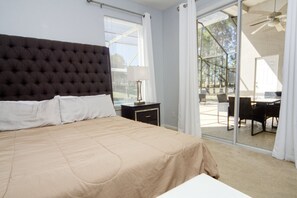 5 slaapkamers, een strijkplank/strijkijzer, gratis wifi, beddengoed