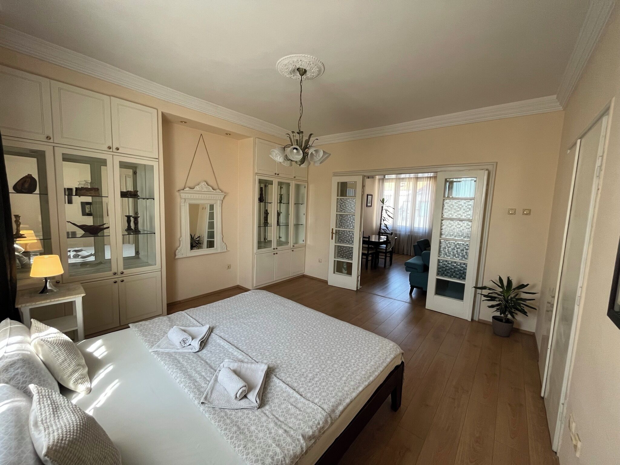 3 Schlafzimmer, Bügeleisen/Bügelbrett, WLAN, Bettwäsche