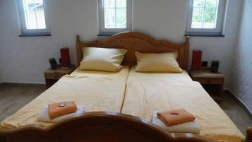 1 Schlafzimmer, Reisekinderbett, WLAN, Bettwäsche