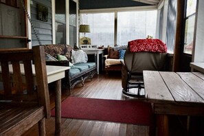 TV, fireplace - Weisel Cabin - Nostalgic Cabin located within walk (La Pointe)