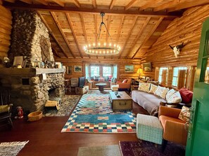 TV, fireplace - Valhalla - Quaint Cabin with Lake Superior Access and Sweeping Views! (La Pointe)