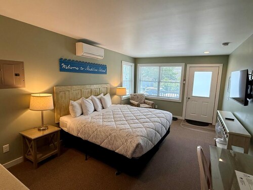 Suite Four at La Pointe Lodging