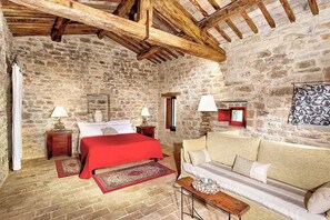 1 camera, ferro/asse da stiro, Wi-Fi gratuito, lenzuola