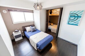 アパートメント一室貸し切り 禁煙 | 1 室のベッドルーム、遮光カーテン、アイロン / アイロン台、WiFi (無料)