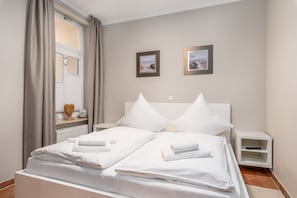 2 Schlafzimmer, Reisekinderbett, WLAN