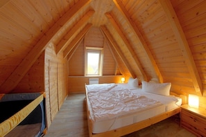 3 Schlafzimmer, Reisekinderbett, WLAN