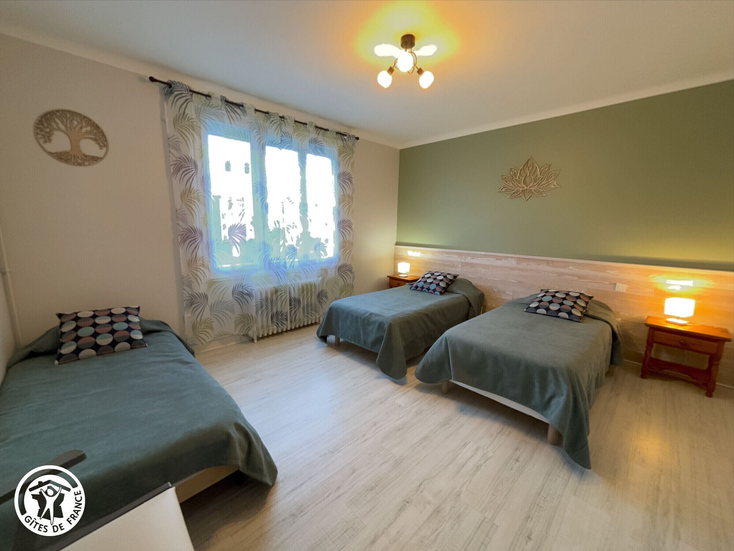 4 habitaciones y wifi gratis 