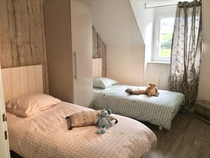 2 chambres, fer et planche à repasser, Wi-Fi