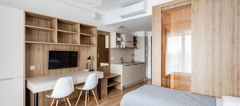 Apartment in Warsaw, free underground garage and WiFi, auto check-in-out code