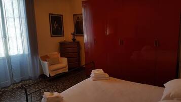 1 Schlafzimmer