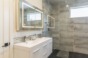 Ferienhaus, 5 Schlafzimmer | Badezimmer