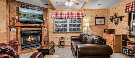 Cabin, 2 Bedrooms | Living area | TV