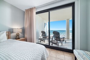 3 عدّة غرف نوم ومكواة/لوح كي وواي فاي وملاءات أسرّة