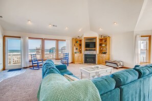 TV, table football, ping pong