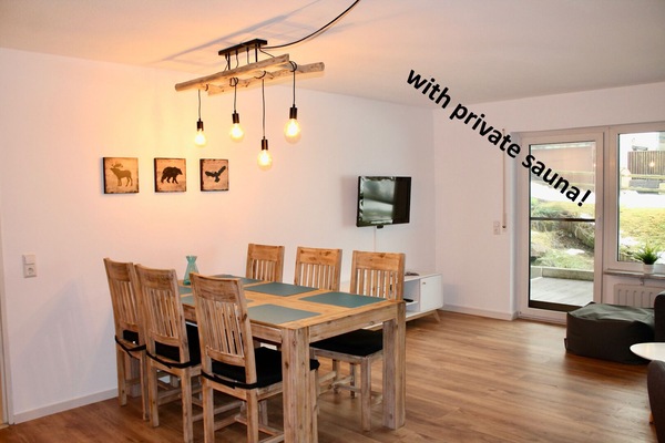 Essbereich / Dining Area