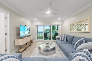 TV - Sanibel Surfside 124: Gulf Front Condo w/ Sunsets! (Sanibel)