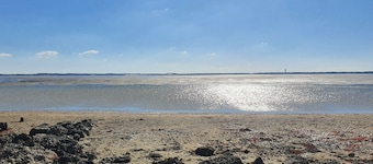 Quiet house on the island of Noirmoutier for 8 people 500m from the beach, ideal for families