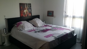 1 chambre, fer et planche Ă repasser, lit parapluie, Wi-Fi gratuit